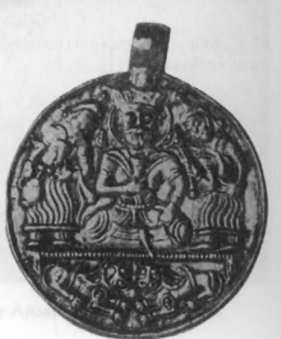 87.	Буидский царь на золотом медальоне сасанидского типа (вес 28,99 г)