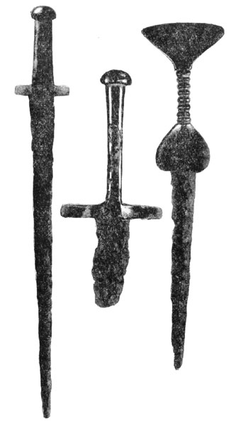 Рис. 116. Биметаллические мечи и кинжал с территории Чернолесской культуры