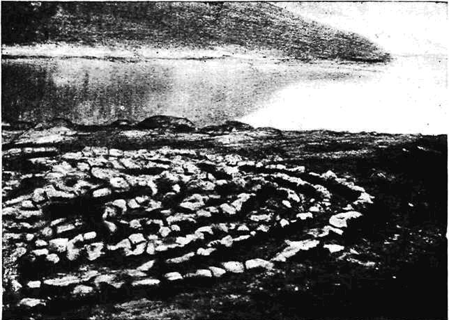 Каменный лабиринт («Вавилон») близ Кандалакши (по Н. Н. Гуриной)